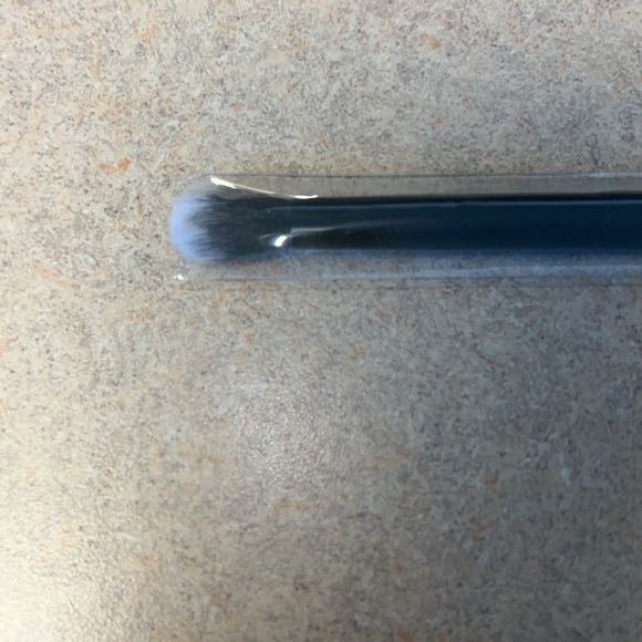 5/$25 Firma Beauty Flat Oval Blending Brush Pro #201 NEW - Picture 4 of 4